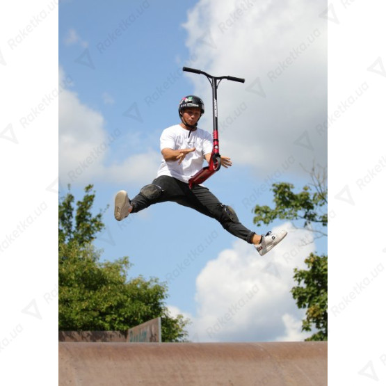 Schildkrot Flipwhip Electric Black/Red