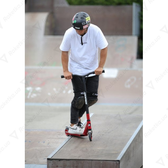 Schildkrot Flipwhip Electric Black/Red