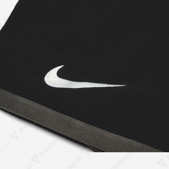 Nike Fundamental Towel Medium Black/White 36x80см