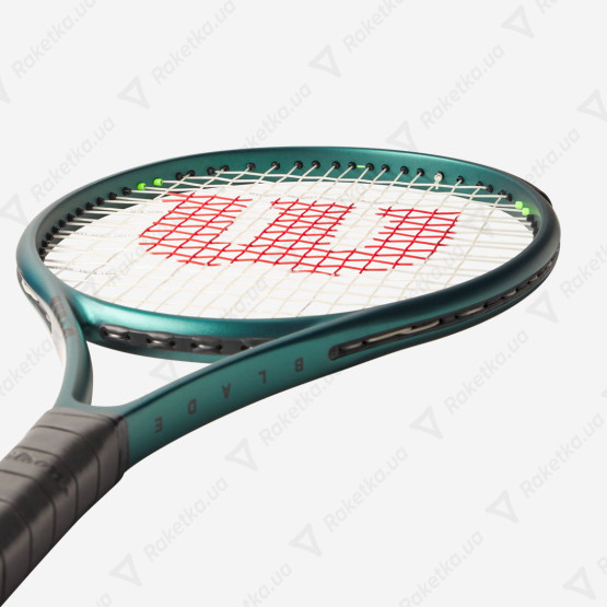 Wilson Blade 26 V9 WR151710U