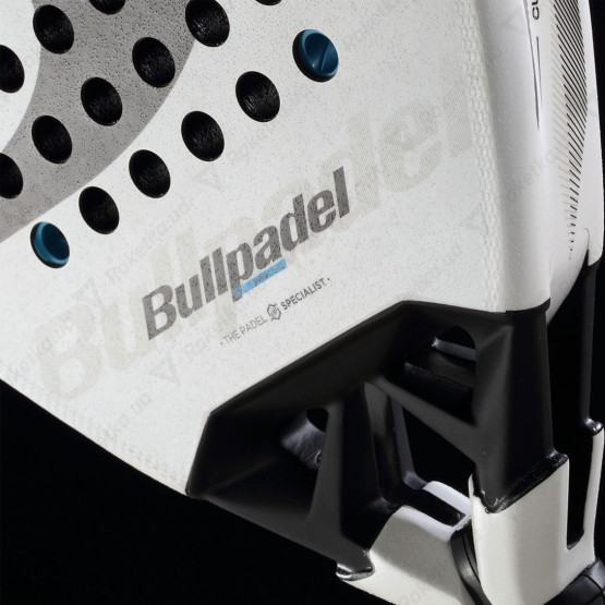 Bullpadel Vertex 05
