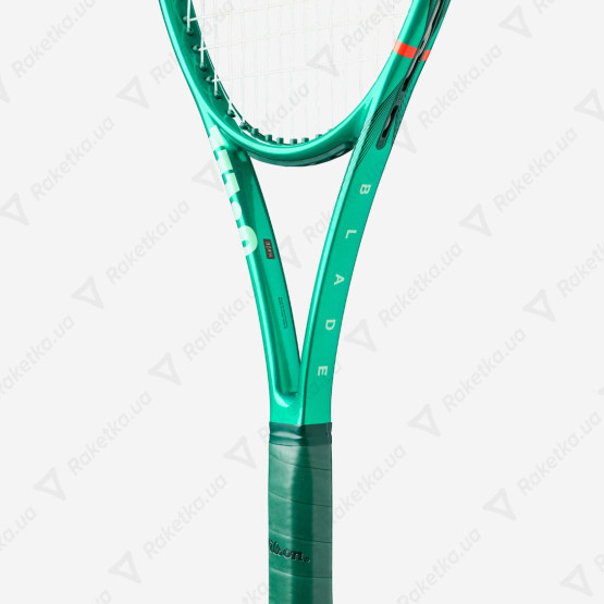 Wilson Blade 98 18x20 V10 WR207911