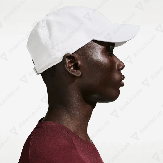 Nike Court Club Cap IQ1321-100